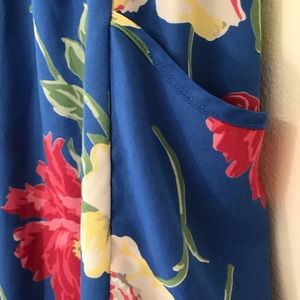 American Eagle floral dress